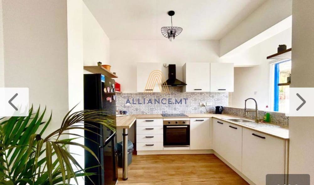 2 Bedroom Maisonette (Duplex) for Rent in Bormla Cospicua — Bormla Cospicua, Malta