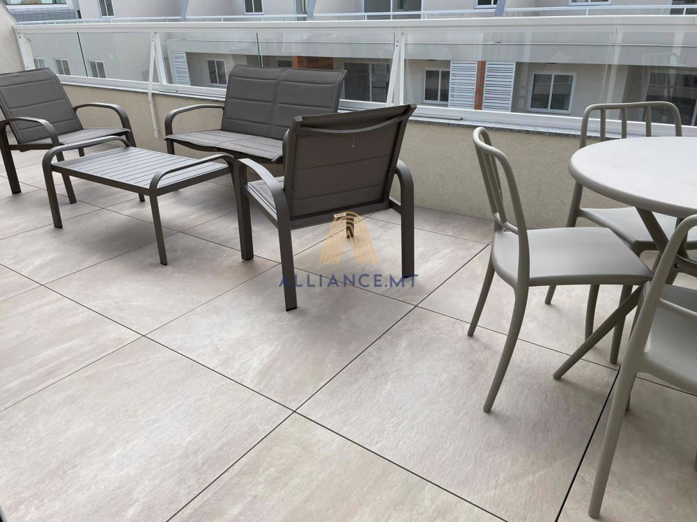 1 Bedroom Penthouse for Rent in Qawra — Qawra, Malta