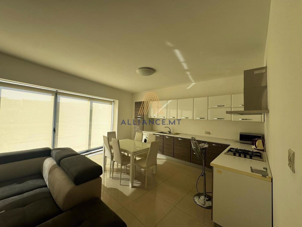 1 Bedroom Penthouse for Rent in Salina — Salina, Malta