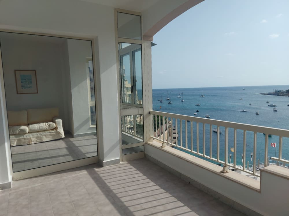St Julians Apartment — St Julian's, Malta