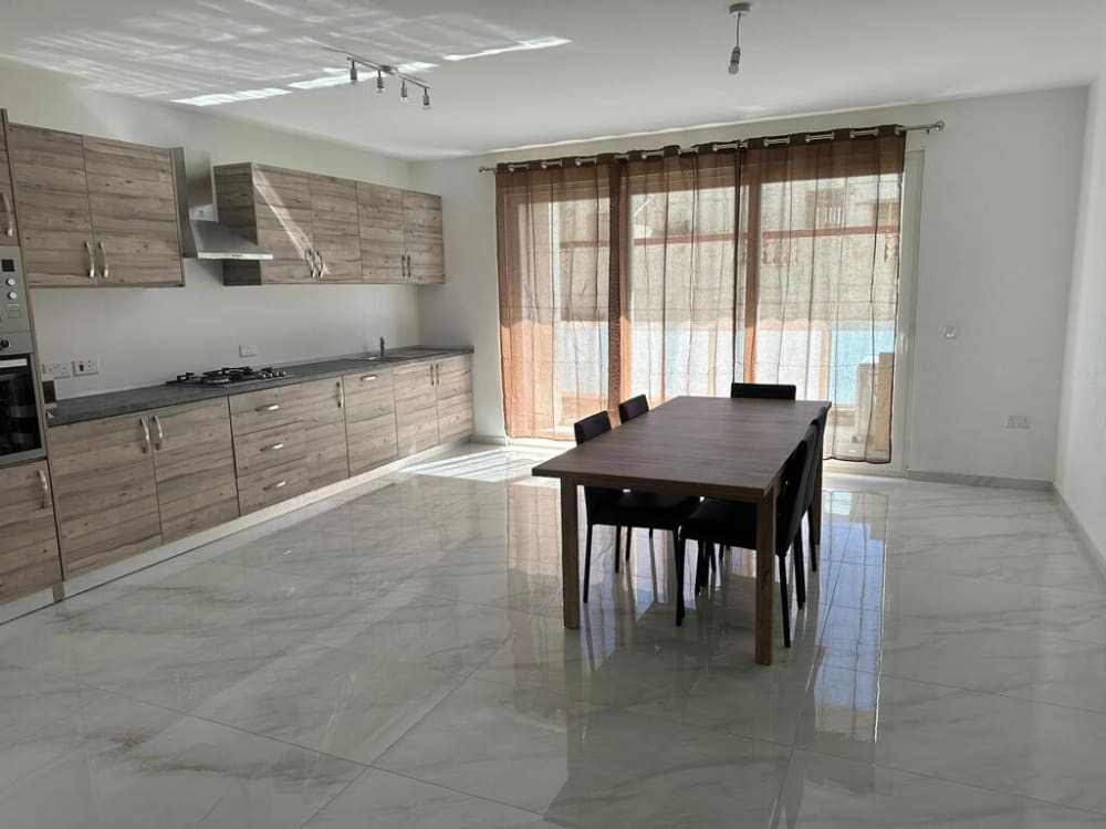 Birkirkara Penthouse — Birkirkara, Malta
