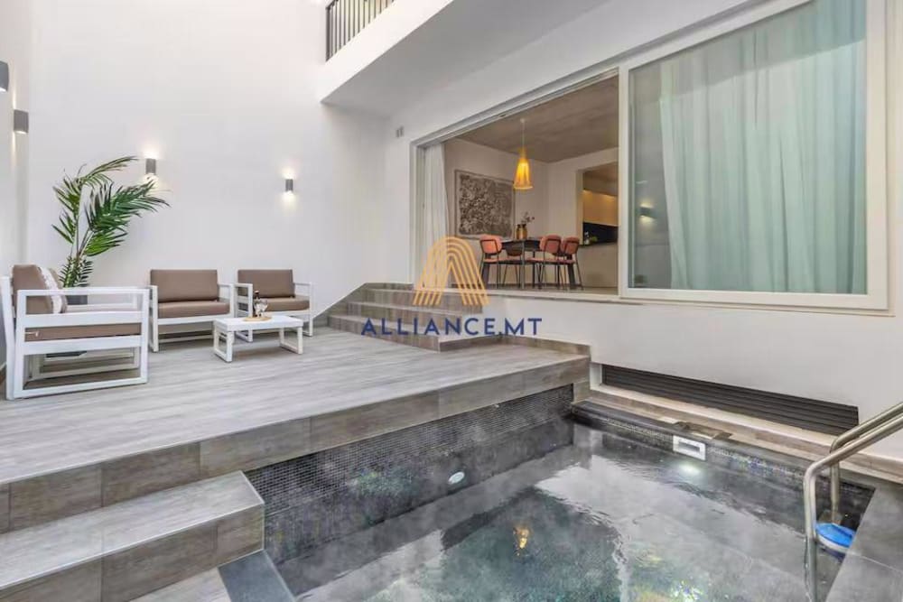 2 Bedroom Apartment for Sale in Pembroke — Pembroke, Malta