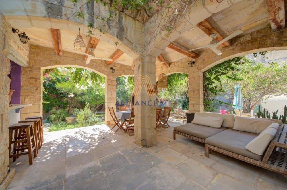 3 Bedroom House Of Character for Rent in Birkirkara — Birkirkara, Malta