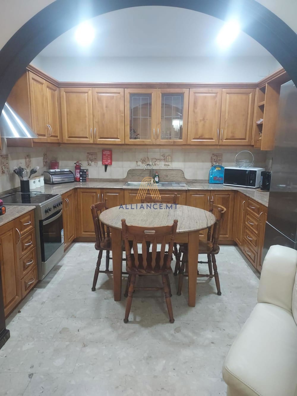4 Bedroom Maisonette (Ground Floor) for Rent in Sliema — Sliema, Malta