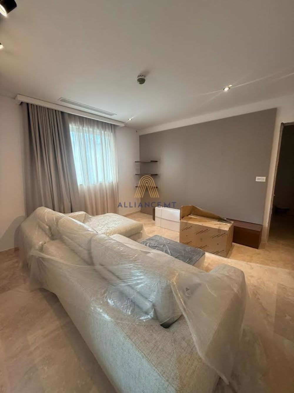 2 Bedroom Maisonette (Ground Floor) for Rent in Swieqi — Swieqi, Malta