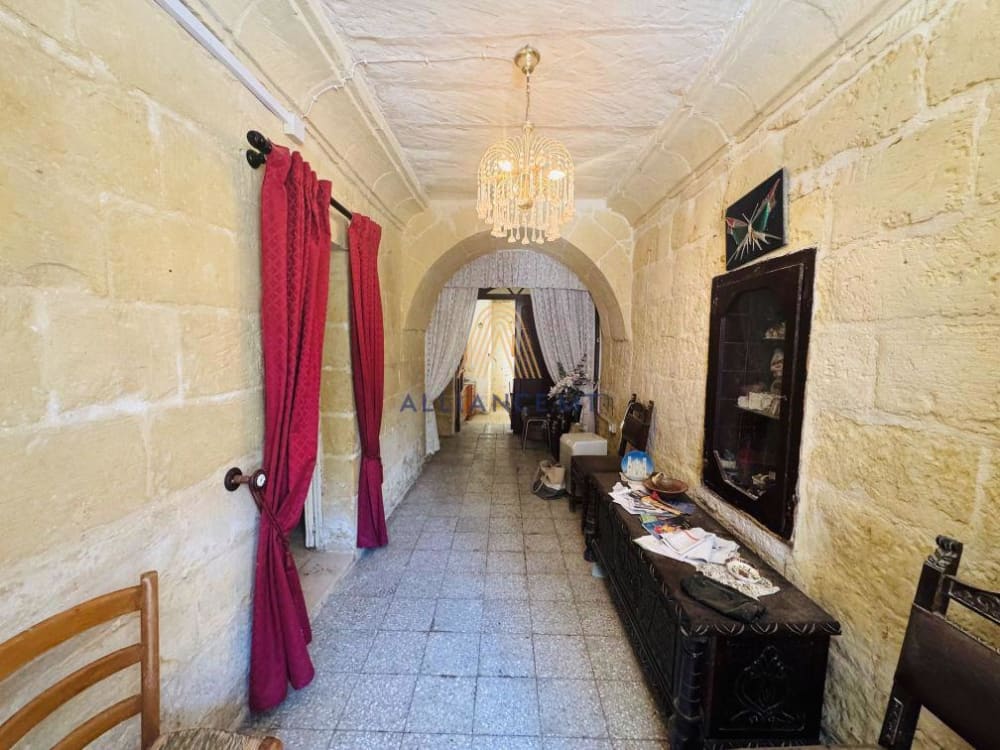 4 Bedroom Townhouse for Sale in Gozo Gharb — Gozo Gharb, Malta