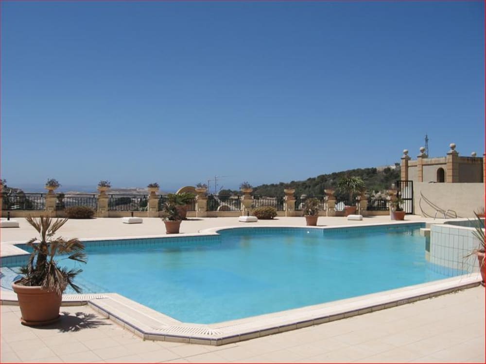 Madliena Maisonette — Madliena, Malta