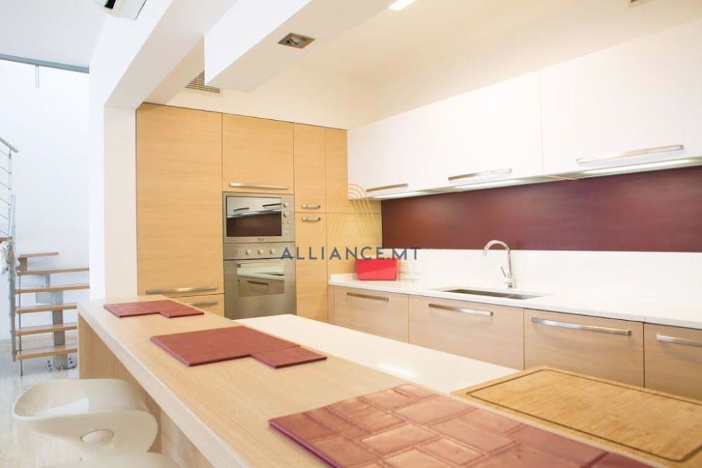 3 Bedroom Penthouse (Duplex) for Rent in Balzan — Balzan, Malta