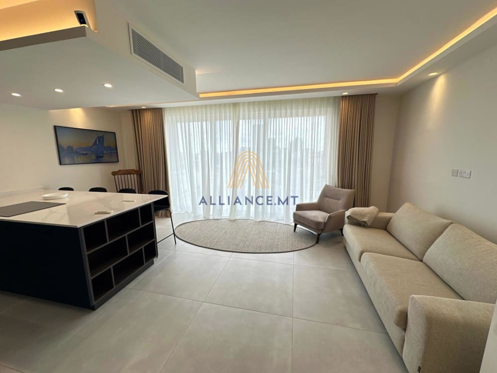 2 Bedroom Apartment (Top Floor) for Rent in Pembroke — Pembroke, Malta