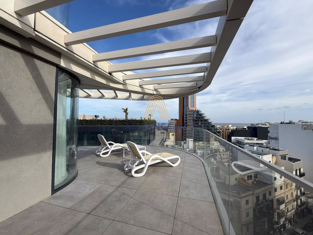 1 Bedroom Penthouse for Sale in St Julian's San Giljan — St Julian's San Giljan, Malta