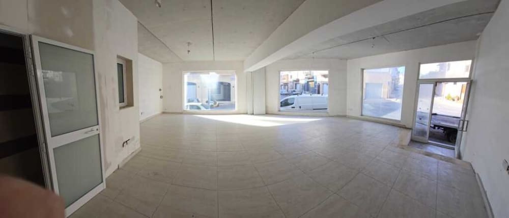 Qormi Shop — Qormi, Malta
