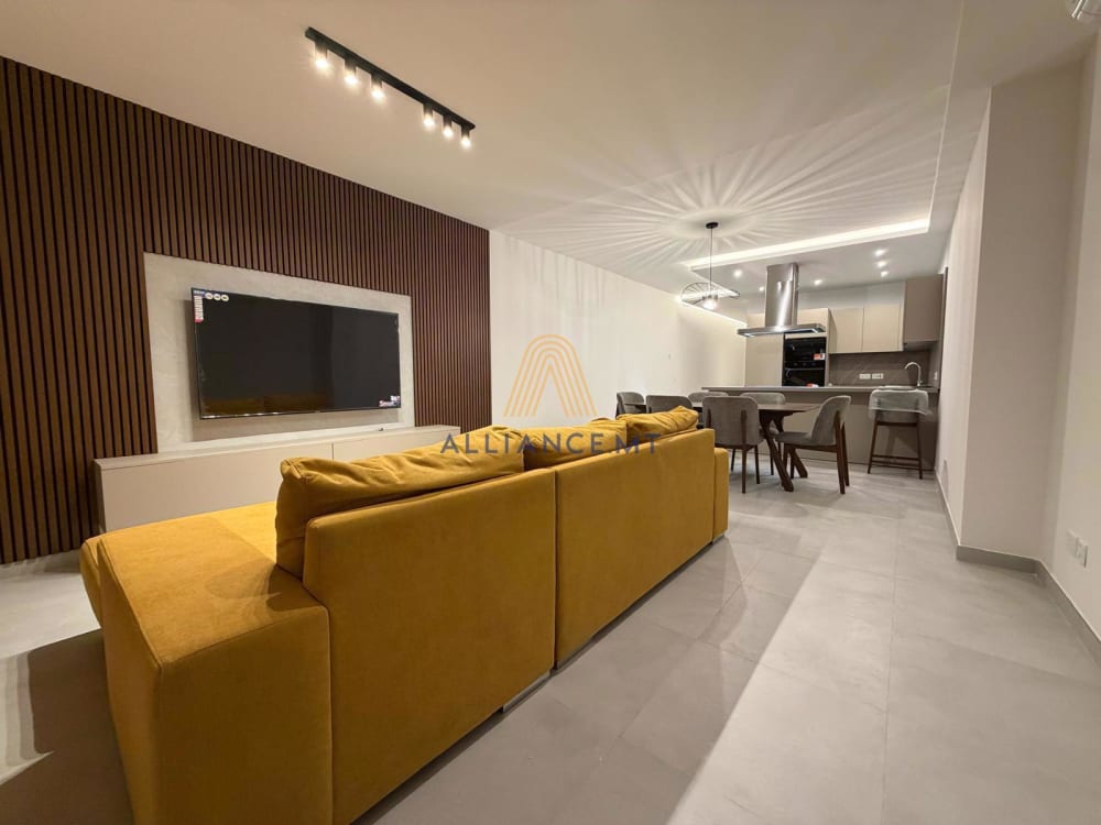 3 Bedroom Maisonette (Elevated ground floor) for Rent in Attard — Attard, Malta