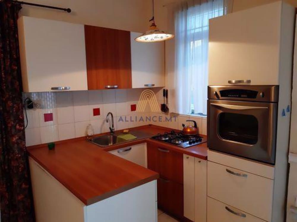 2 Bedroom Maisonette (Studio) for Rent in Hamrun — Hamrun, Malta