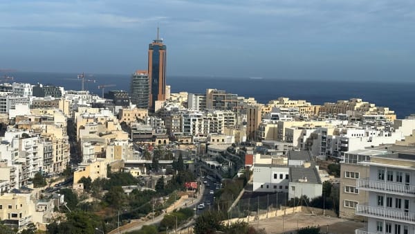 Magnificent Sea View 240sqm 3-Bedroom Penthouse in St Julians – €1,150,000 — St Julian's, Malta
