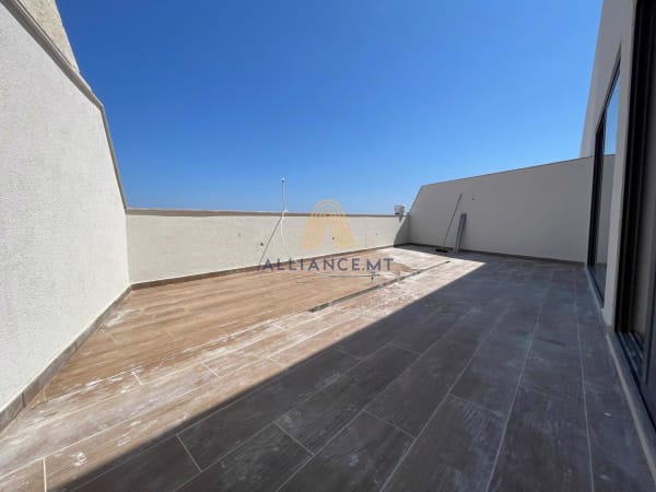 3 Bedroom Penthouse for Sale in Attard — Attard, Malta