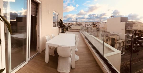 Gzira Penthouse — Gzira, Malta