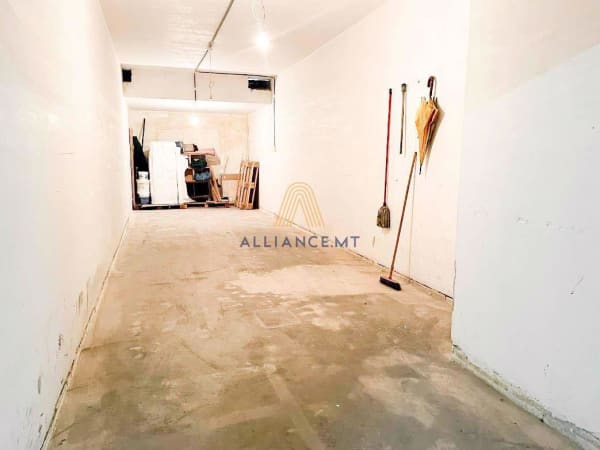 2 car garage for Rent in Sliema — Sliema, Malta