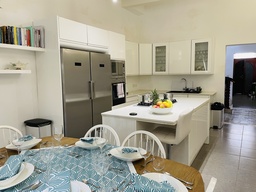 Charming Spacious 4-Bedroom Terraced House with Valley Views in St Julians — photo 3