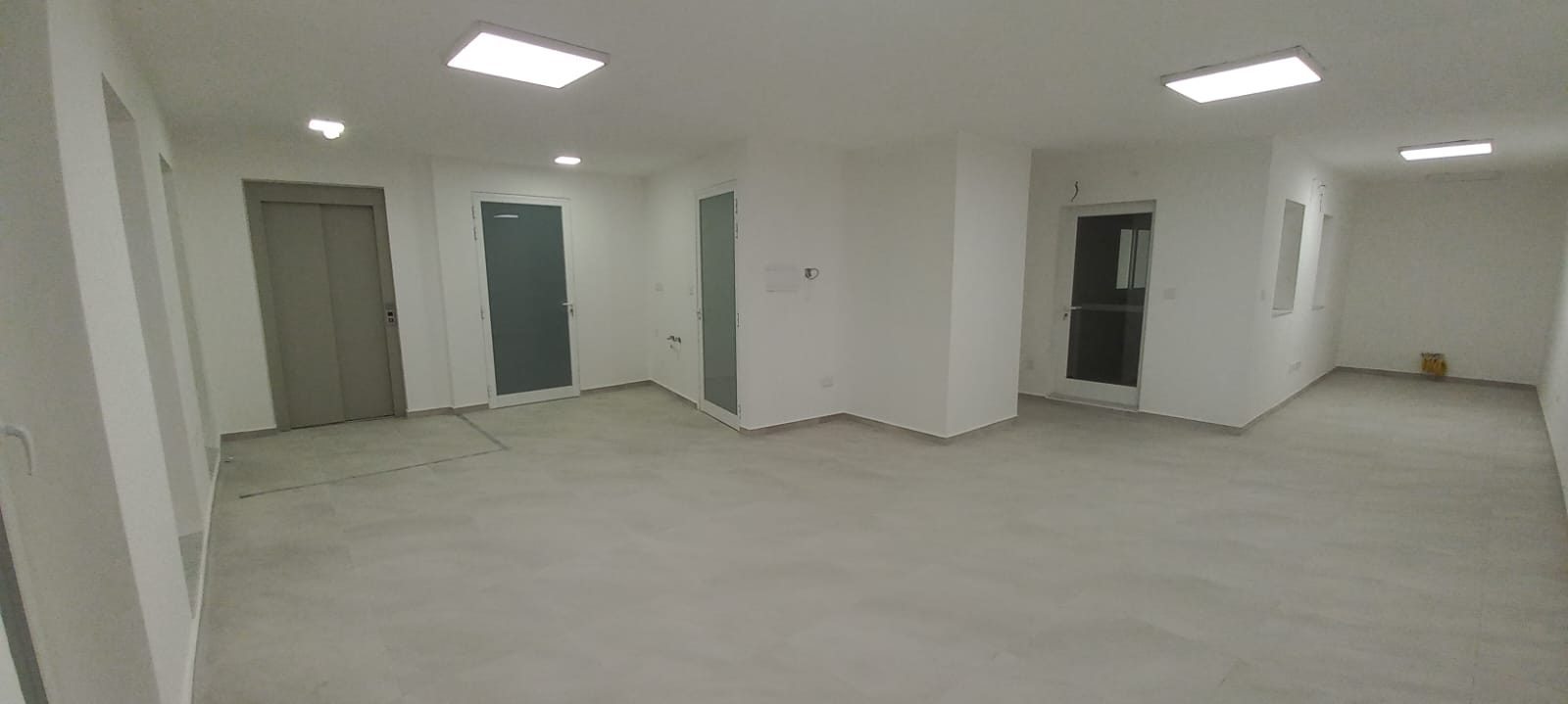 Stunning Seafront 110 sqm Modern Office in Marsa — photo 3