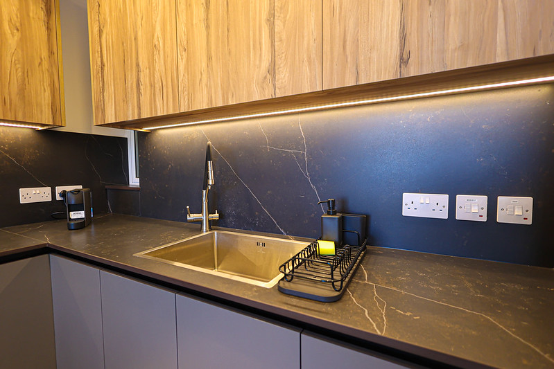 Stunning Modern Designer 2-Bedroom Apartment with A Large Terrace in Pembroke — Pembroke, Malta — photo 4