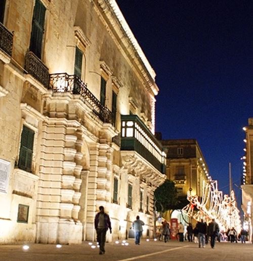 Prime Corner 300 sqm Commercial Property in Valletta