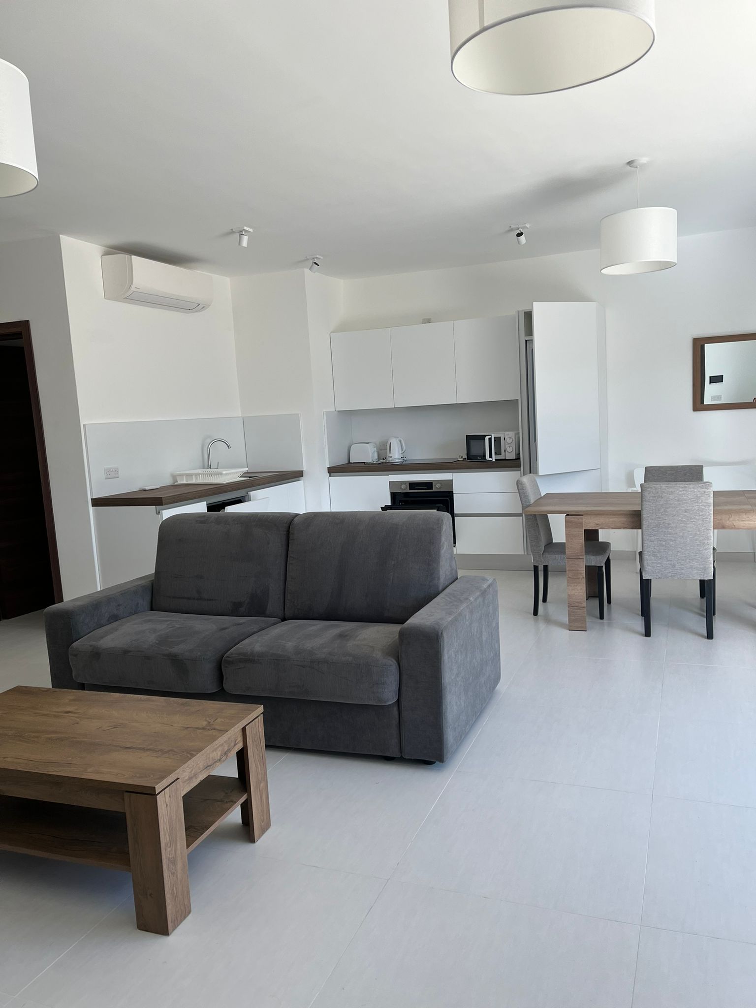 Magnificent Designer Finished 3-Bedroom Penthouse with Stunning Country Views in Bahar Ic-Caghaq — photo 2