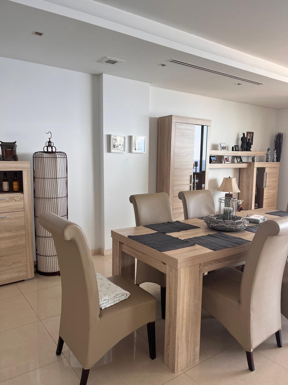 Magnificent Seafront 200sqm 3-Bedroom Apartment in Qui-Si-Sana — Sliema, Malta — photo 4
