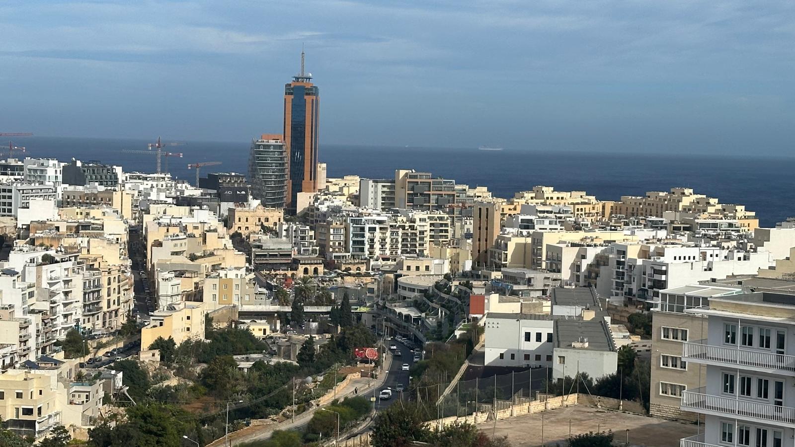Magnificent Sea View 240sqm 3-Bedroom Penthouse in St Julians – €1,150,000