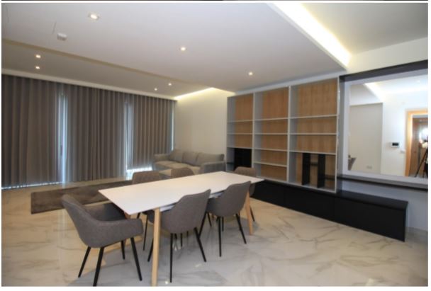 Luxurious Designer Finished 120sqm 2-Bedroom Apartment with Valletta Views in Sliema — photo 2