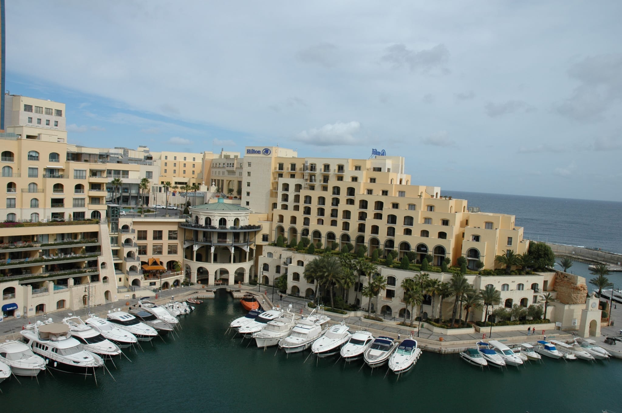 Prestigious Freehold 202sqm Marina Front 3-Bedroom Apartment in Portomaso, St Julians