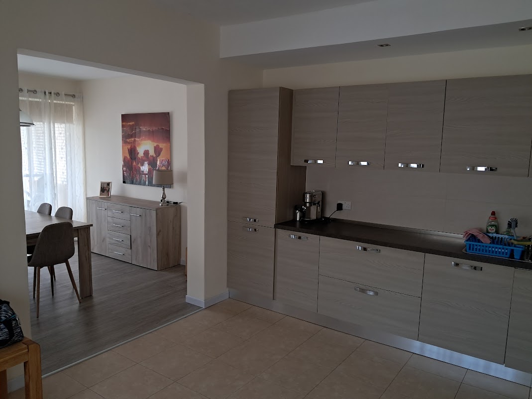 Beautiful Penthouse with Valley Views & Distant Sea Views in Mellieha — photo 3