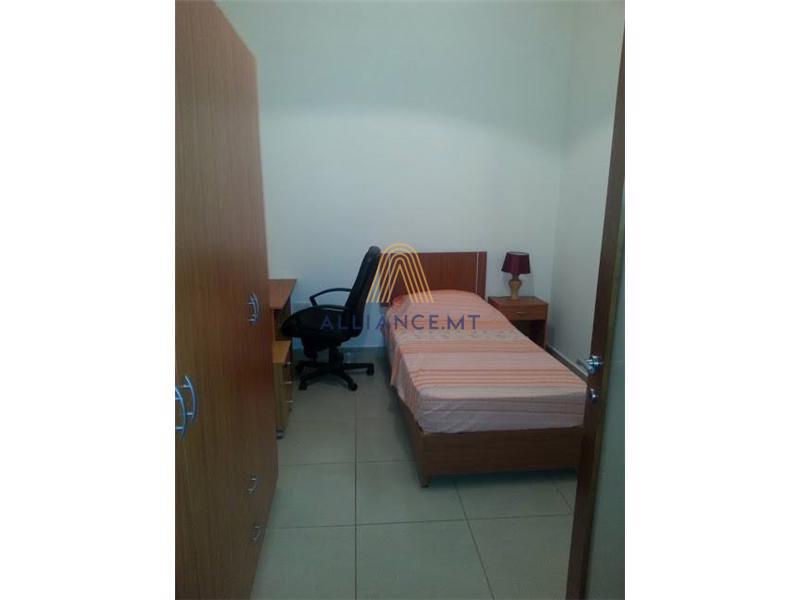 3 Bedroom Apartment for Rent in Sliema — Sliema, Malta — photo 4
