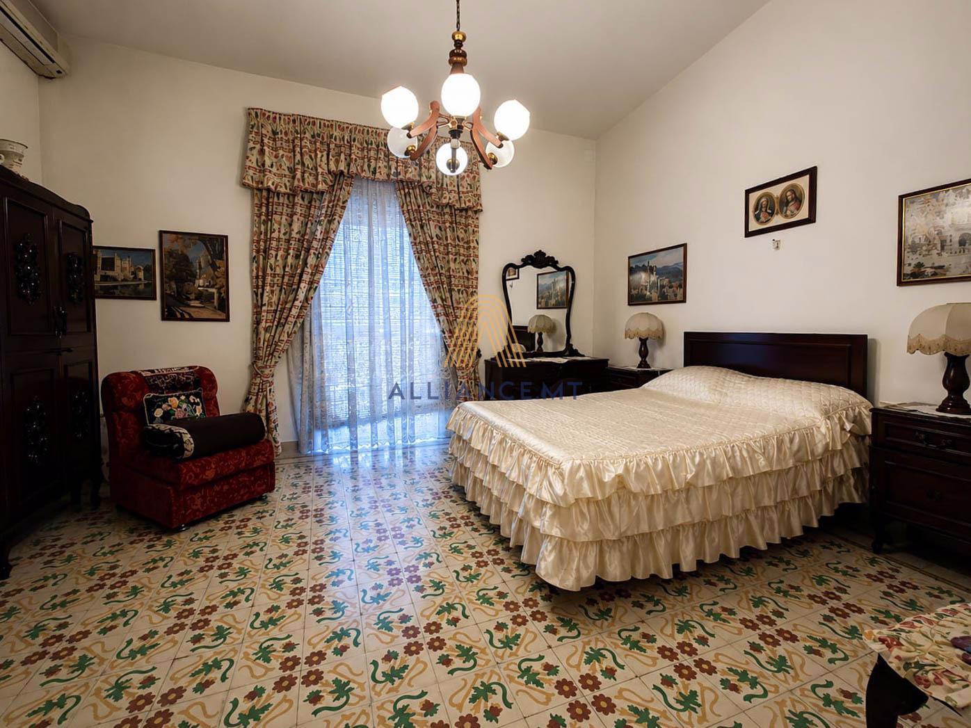 2 Bedroom Maisonette (1st Floor) for Sale in Zabbar — Zabbar, Malta — photo 4