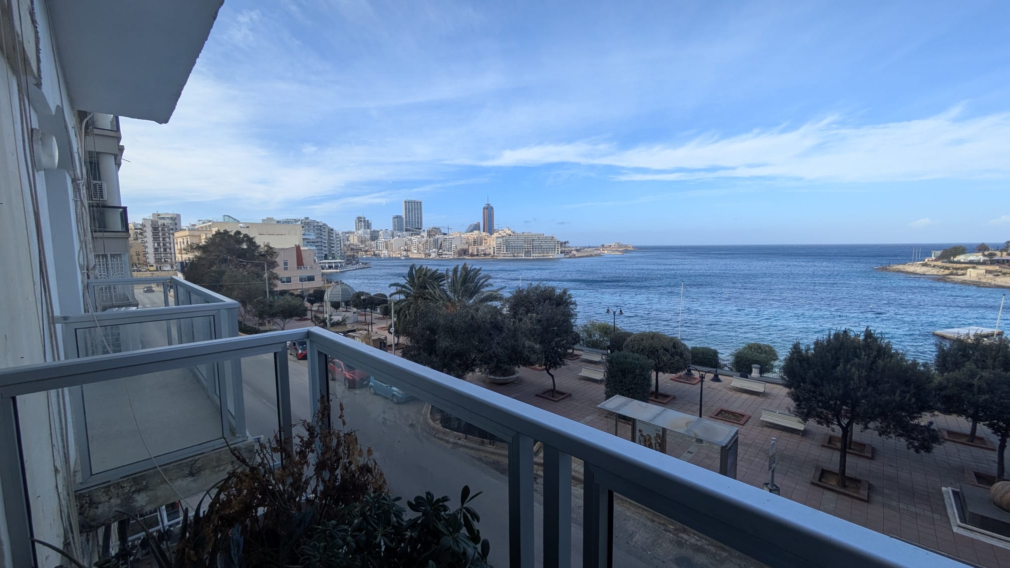 Magnificent Seafront 150sqm 3-Bedroom Apartment in Sliema