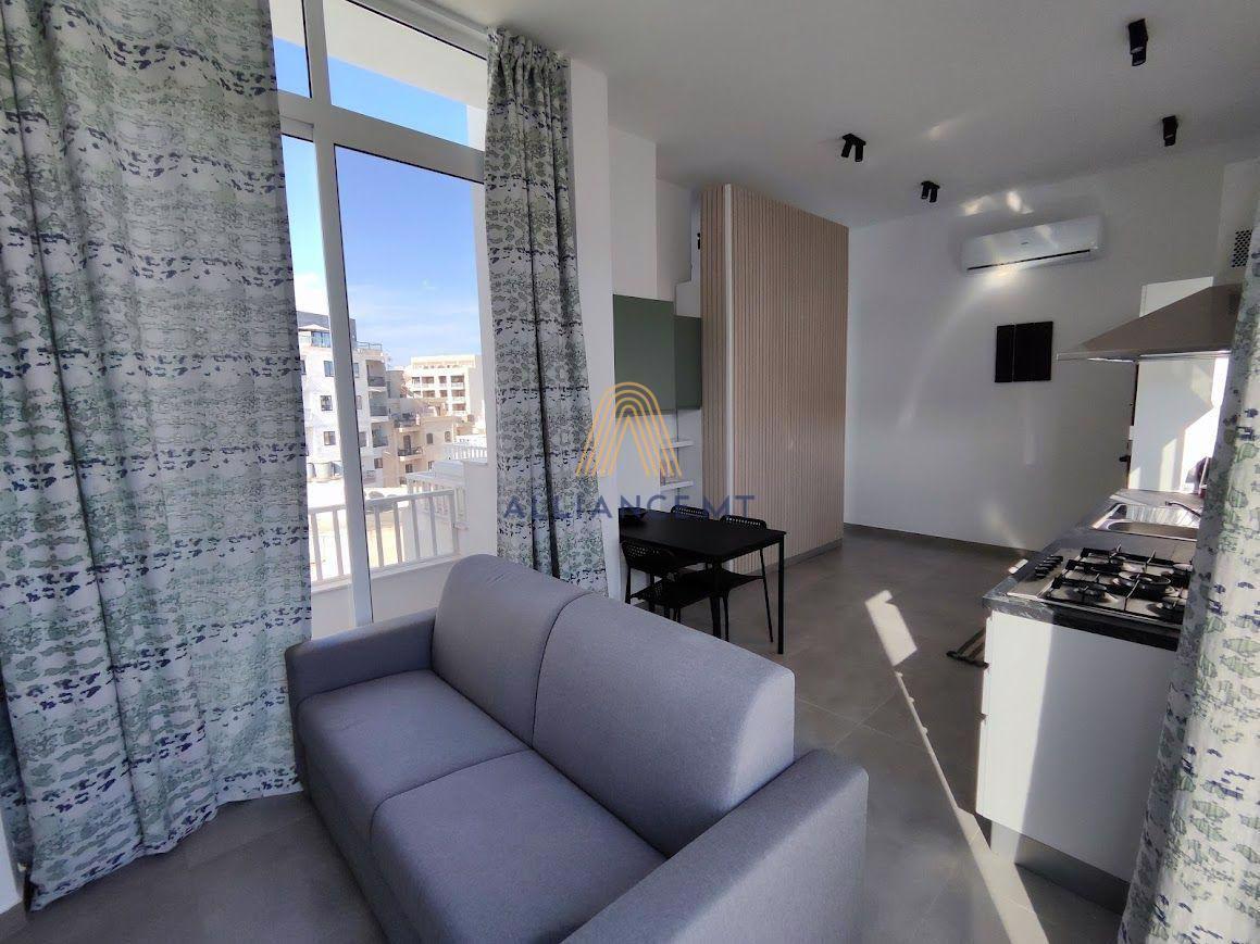1 Bedroom Penthouse for Rent in St Paul's Bay San Pawl il-Bahar [LPTH648283]