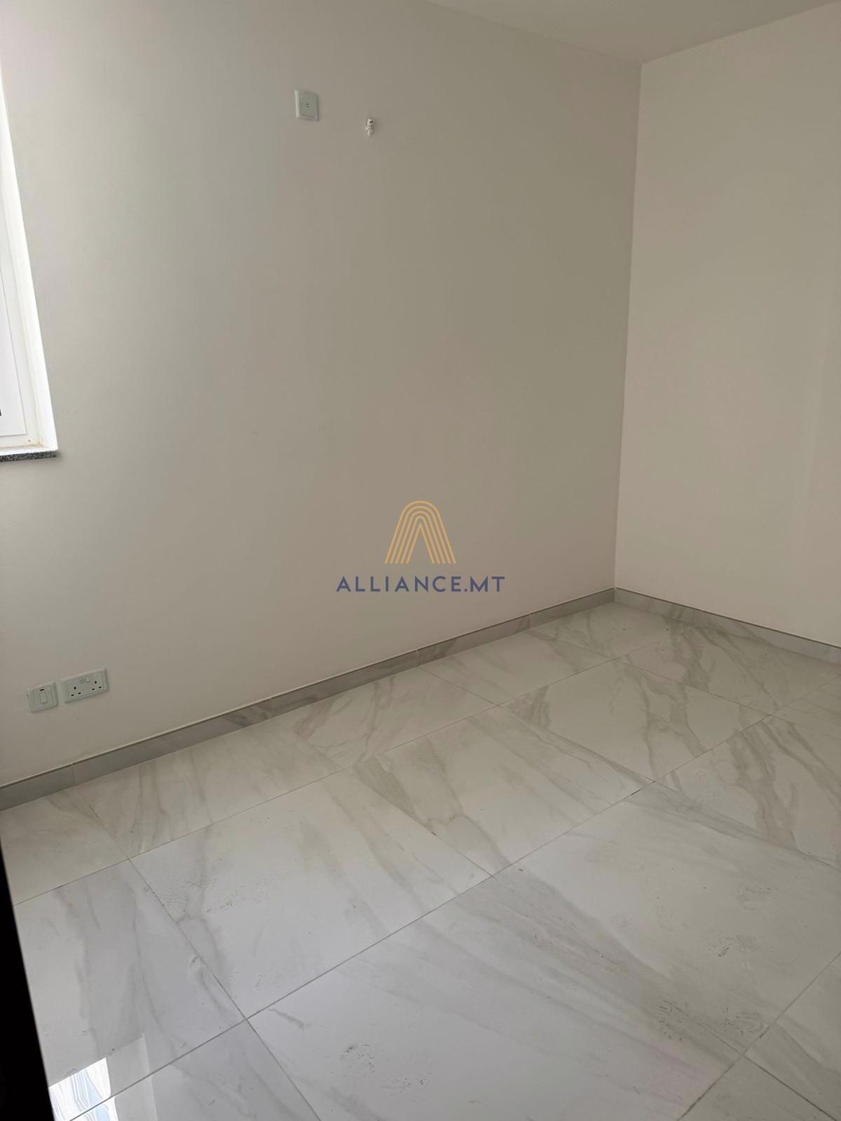2 Bedroom Apartment for Rent in Qawra — Qawra, Malta — photo 4