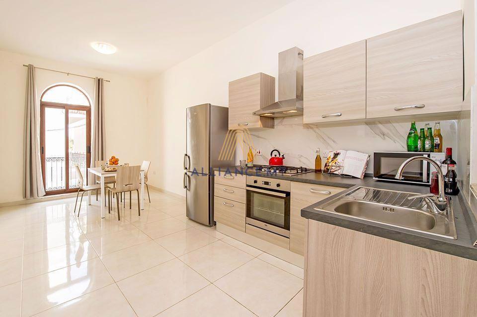 2 Bedroom Apartment for Rent in Qawra [LAPT248102]
