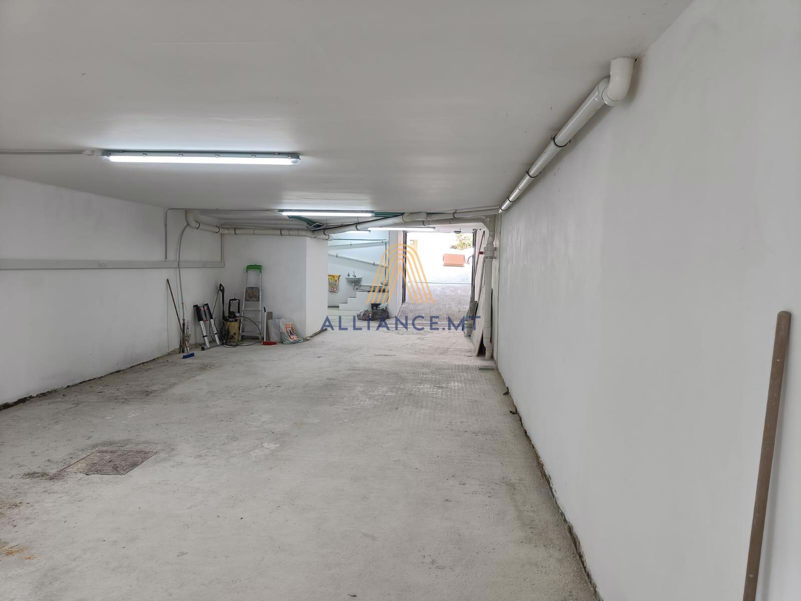 8 car garage for Rent in Birzebbuga [LGAR639937]