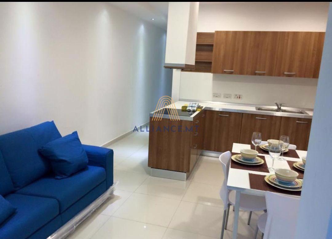 2 Bedroom Apartment for Rent in Sliema [LAPT248231]