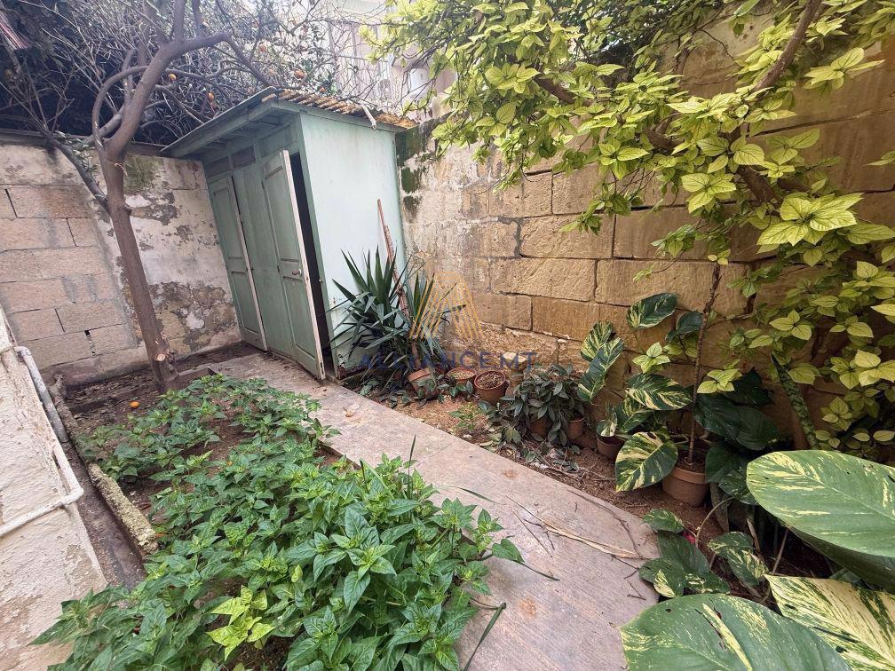 1 Bedroom Maisonette (Ground Floor) for Sale in Gzira [SMSNG655484]