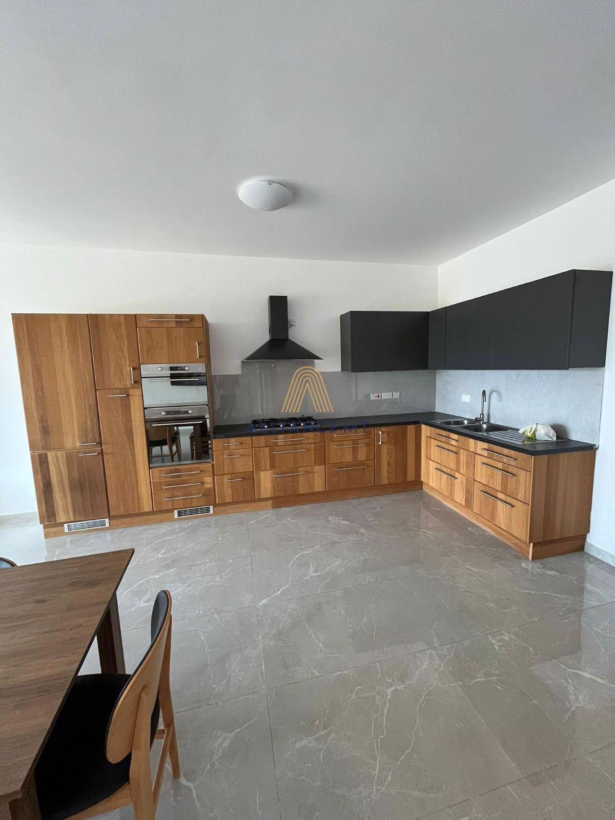 2 Bedroom Maisonette (Elevated ground floor) for Rent in Fgura [LMEGF655434]