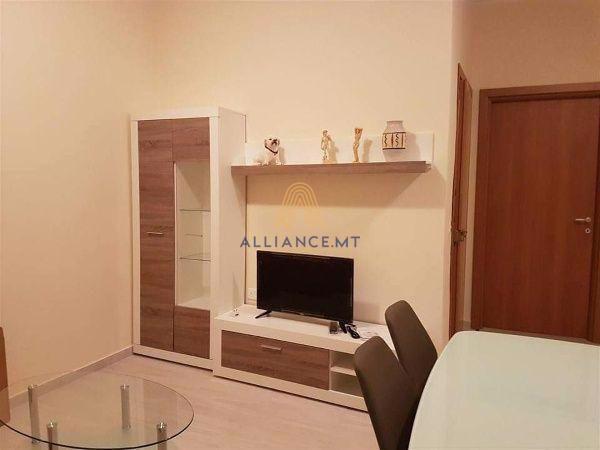 3 Bedroom Apartment for Rent in Gzira [LAPT618098]