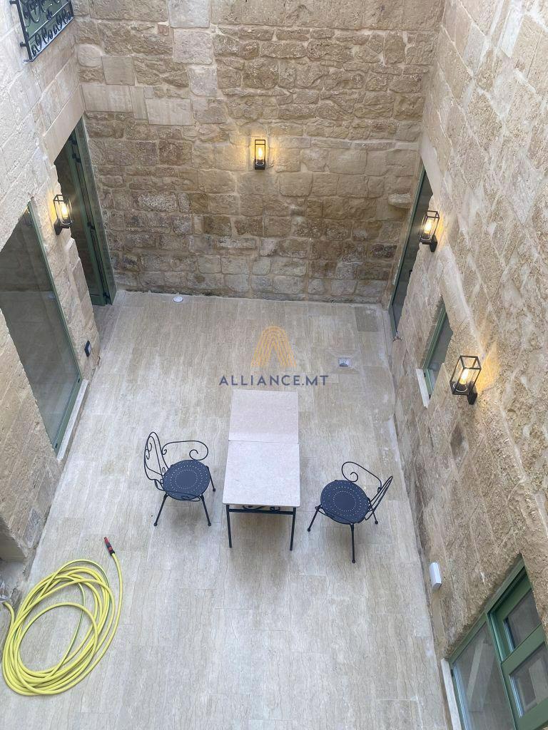 4 Bedroom Townhouse for Rent in Zebbug [LTH664474]