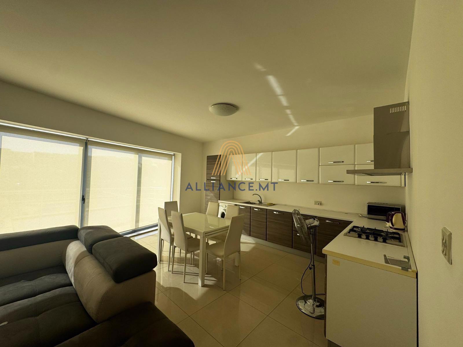3 Bedroom Apartment for Rent in Salina [LAPT666728]