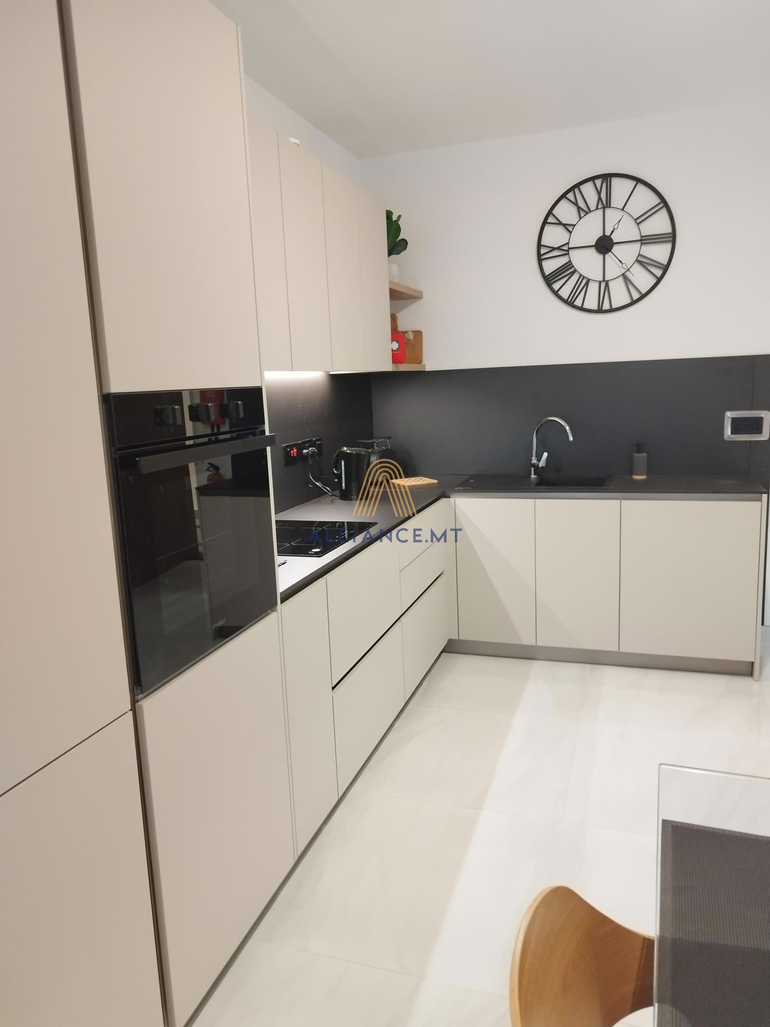 2 Bedroom Apartment for Rent in Qawra [LAPT656527]