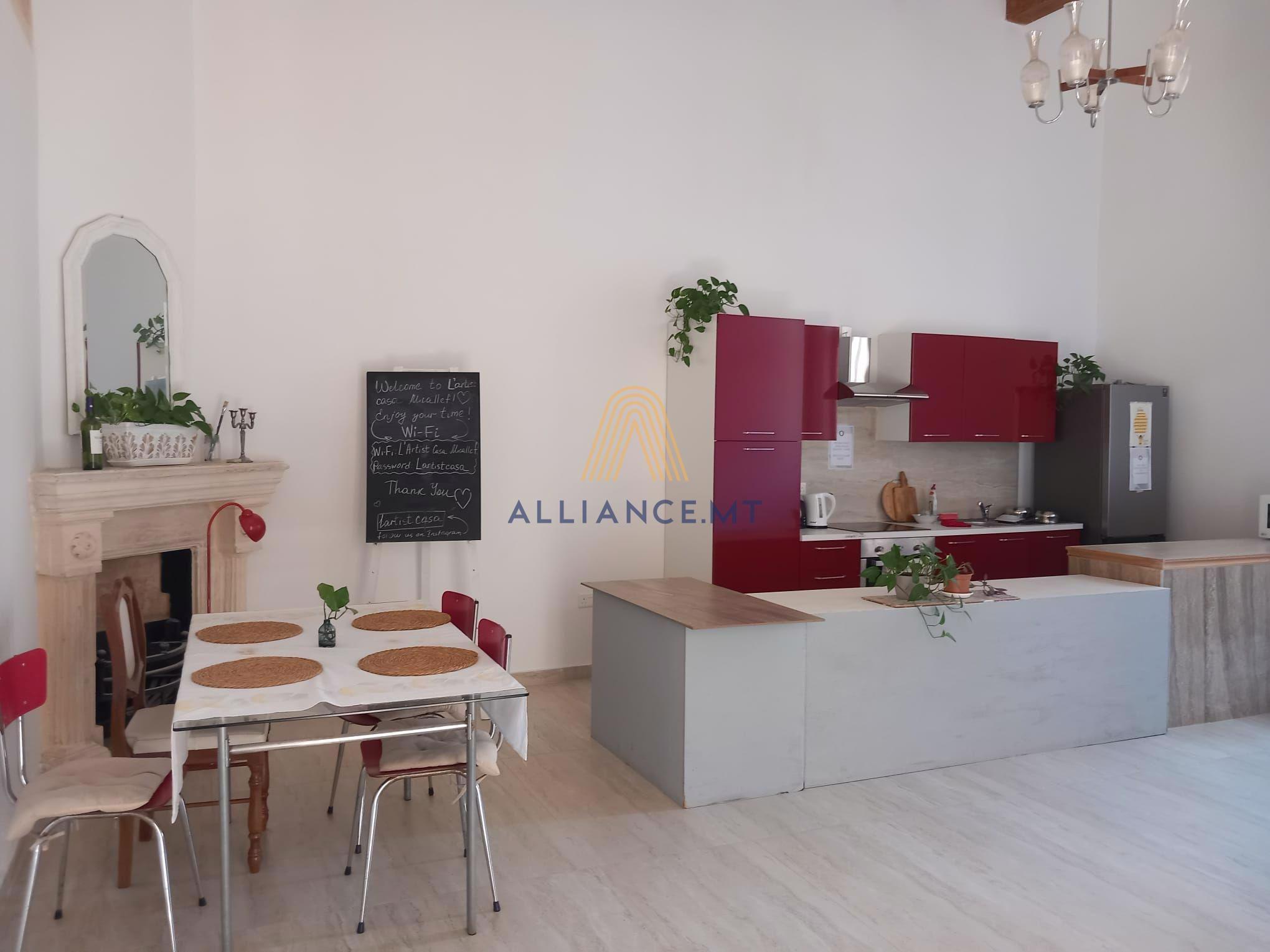3 Bedroom Apartment for Rent in Valletta [LAPT239829]