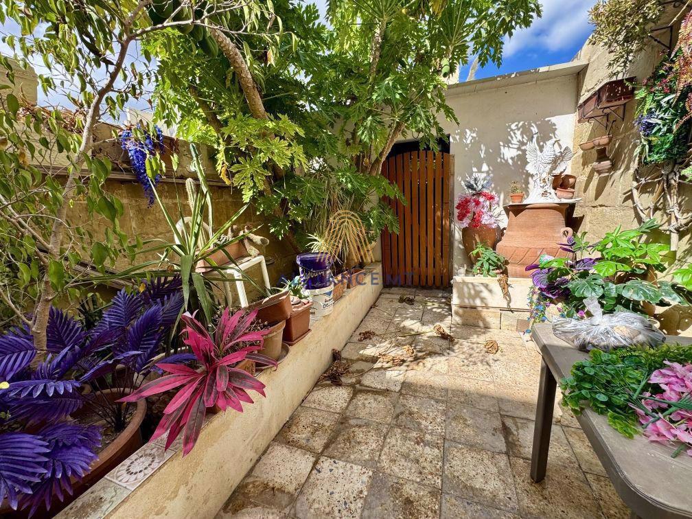 1 Bedroom Townhouse for Sale in Paola Rahal Gdid [STH650024]
