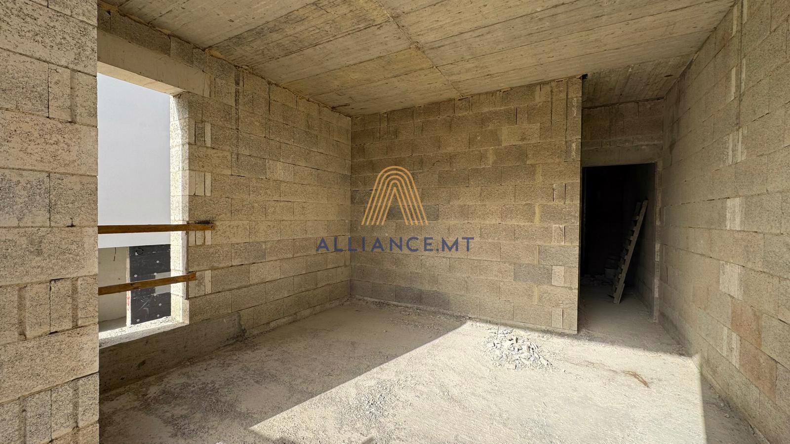 3 Bedroom Villa Semi-Detached for Sale in San Pawl tat-Targa Naxxar — San Pawl tat-Targa Naxxar, Malta — photo 4