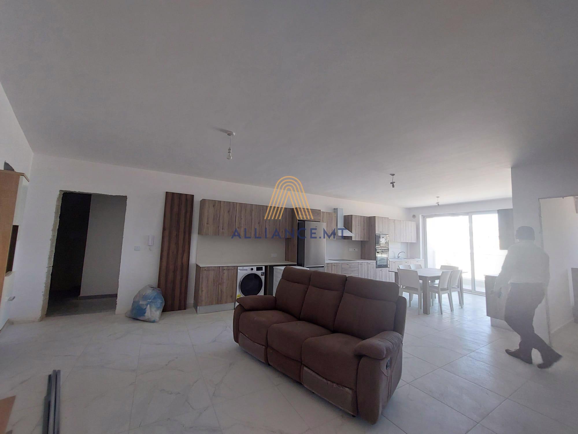 3 Bedroom Apartment for Rent in Swieqi — Swieqi, Malta — photo 4