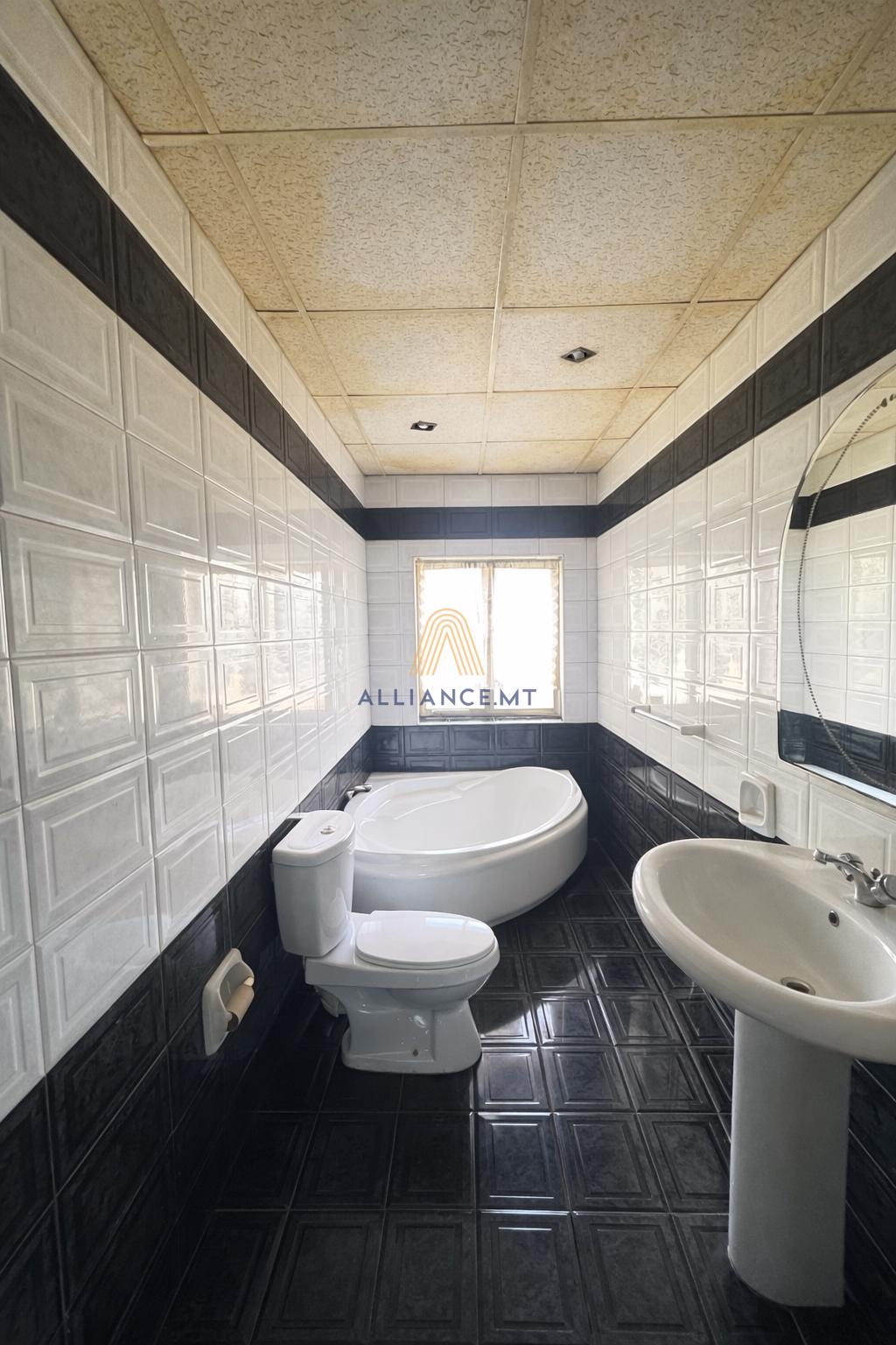 Tarxien Townhouse | UCA Area — photo 3
